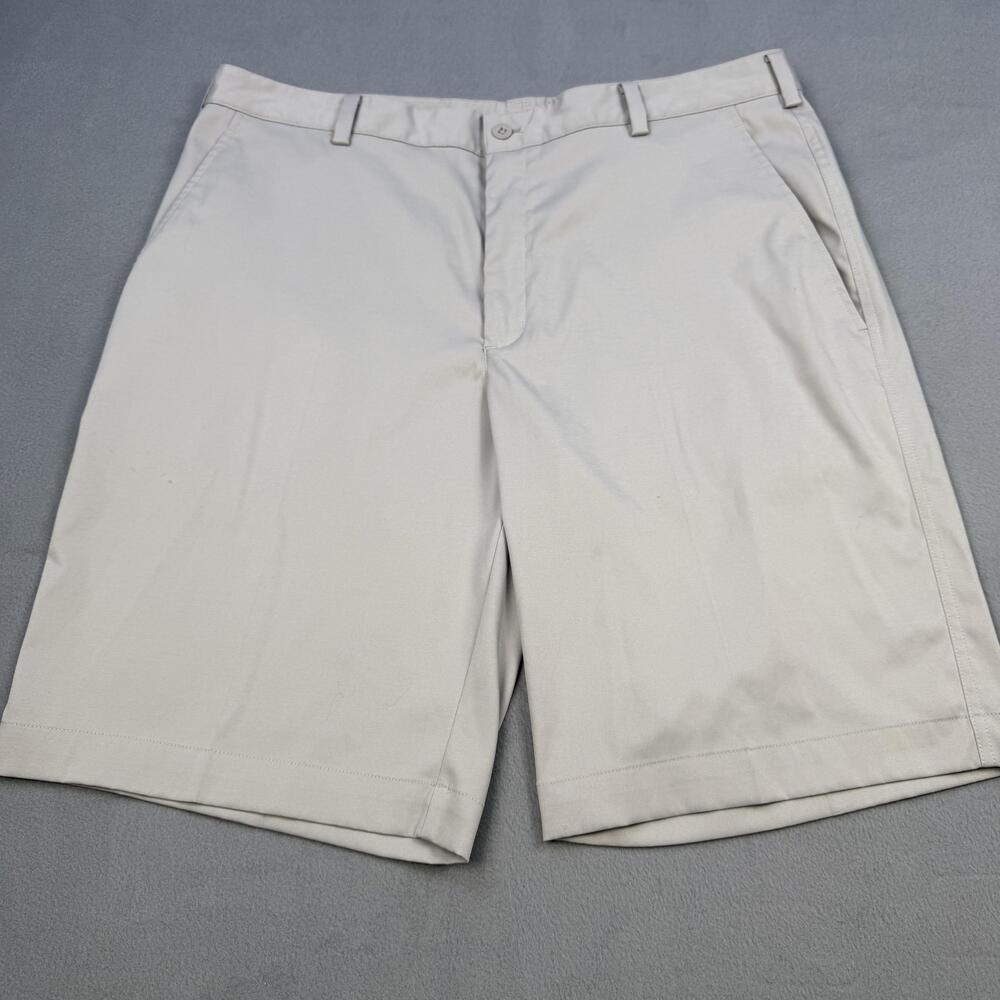 Nike Golf Shorts Mens 38 Beige Performance Stretch 10.5 Inseam Pockets Athletic